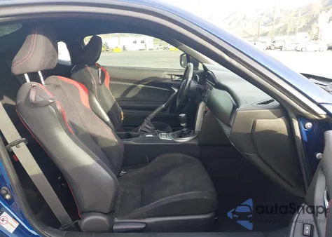 2013 Scion Fr-S из США, поврежденный, VIN JF1ZNAA14D1702706